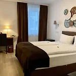 Hotel Royal 2*