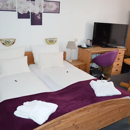 Hotel Royal 2*
